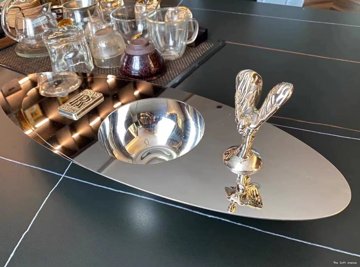 ASHTRAY ROLLS ROYCE CIGAR 0825